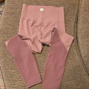 Vuori Women Mauve Leggings